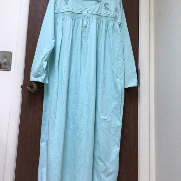 Key Ocean Elegant nightgown 100% cotton jersey, embroidered, satin trim, sz 2XL - Picture 11 of 11
